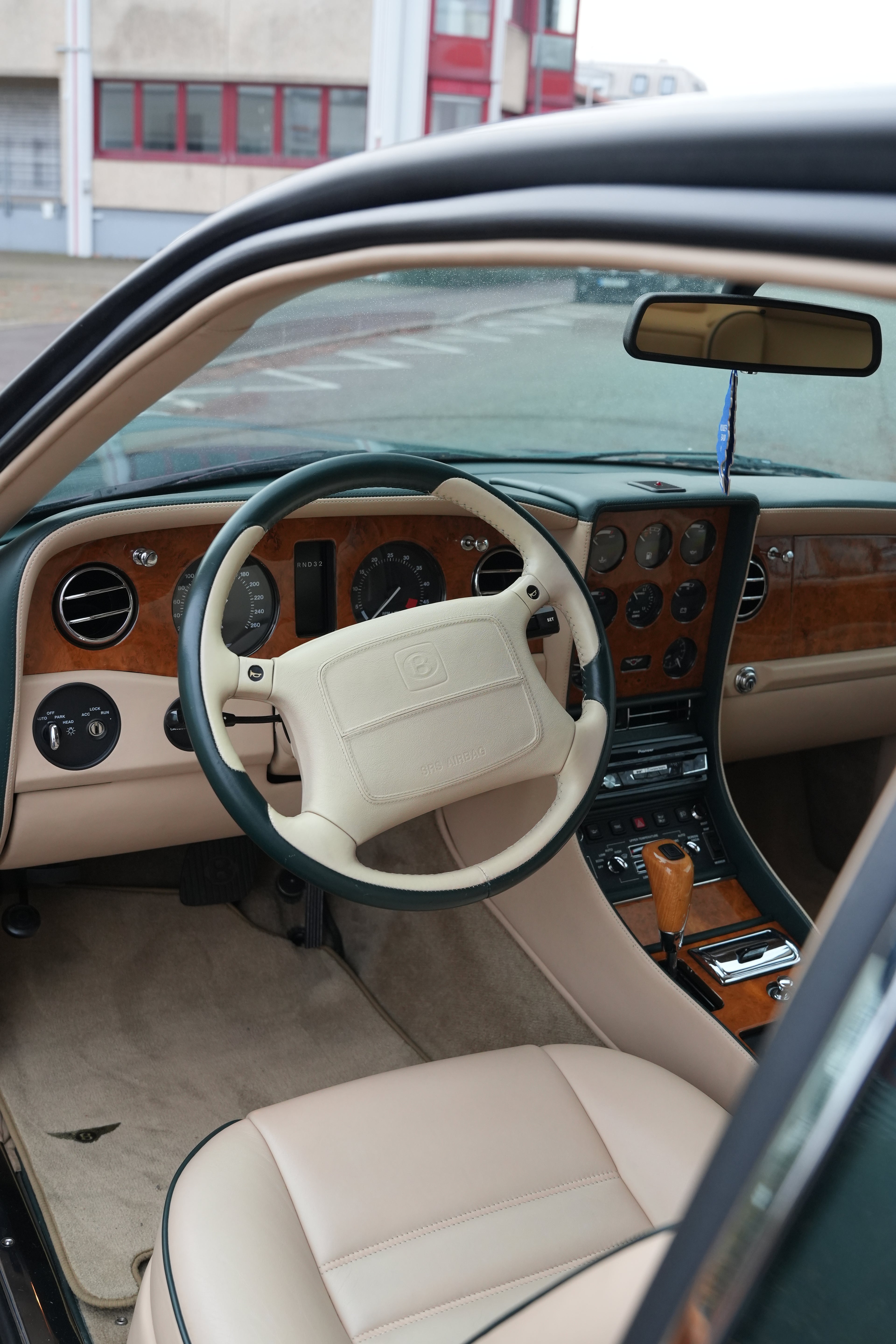 Bentley Continental R400 Sondermodell - 1/6 weltweit - Sammlerfahrzeug