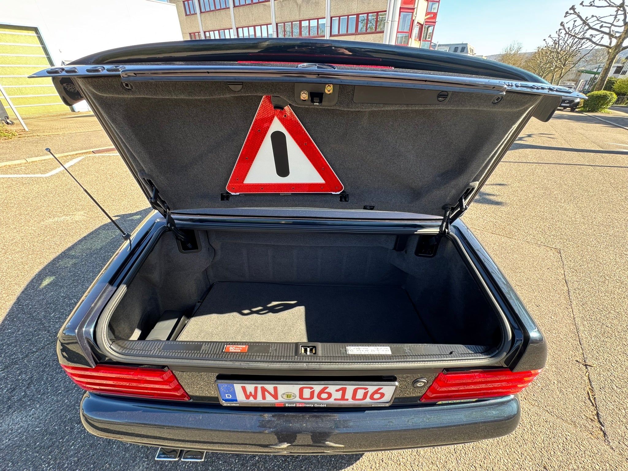 Mercedes-Benz SL 600  AMG 6.0 | 9.975 km | 1. Hand | Voll dokumentiert