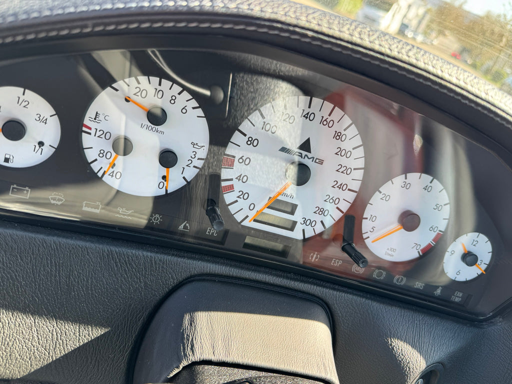 Mercedes-Benz SL 600  AMG 6.0 | 9.975 km | 1. Hand | Voll dokumentiert