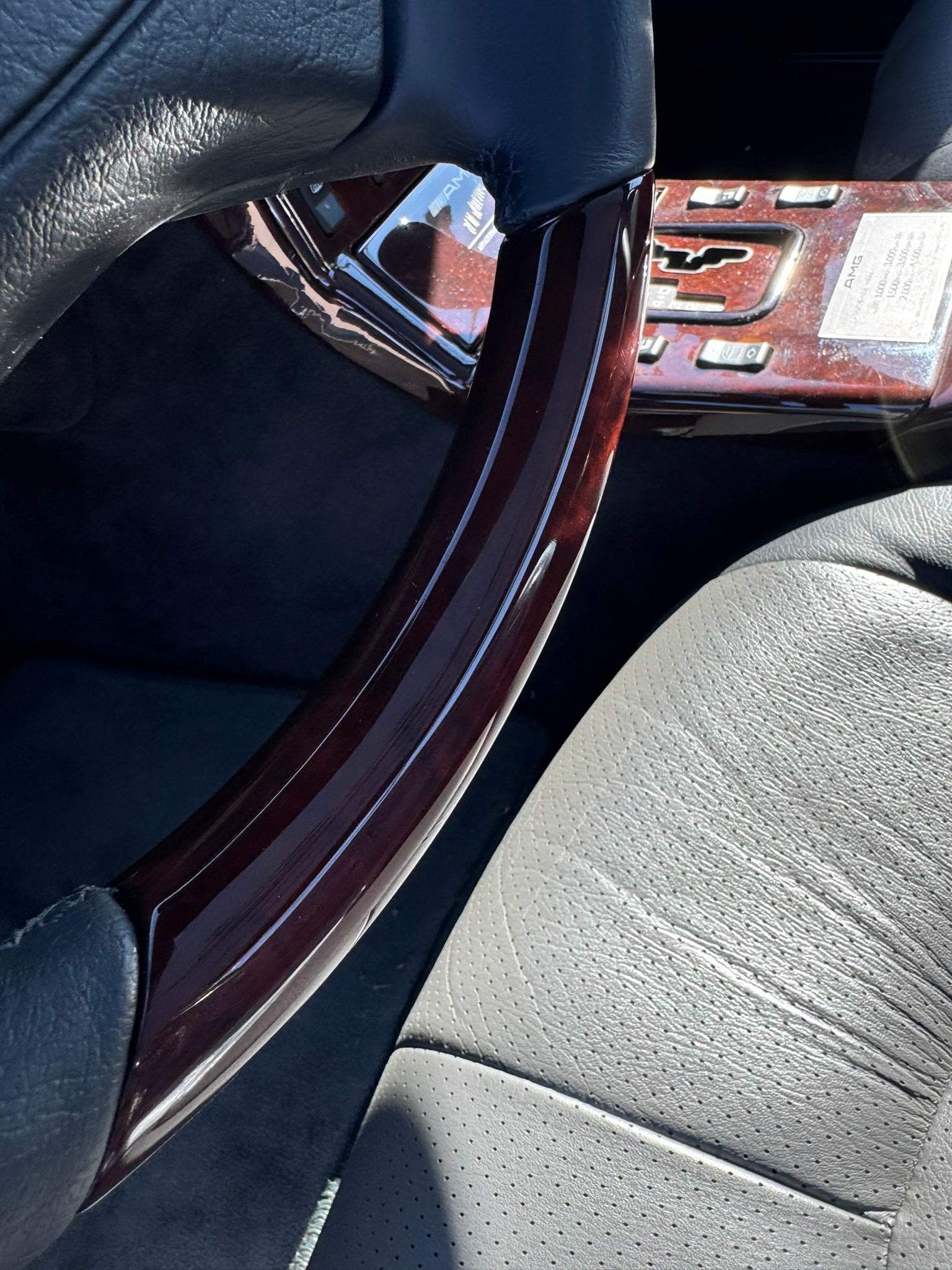Mercedes-Benz SL 600  AMG 6.0 | 9.975 km | 1. Hand | Voll dokumentiert
