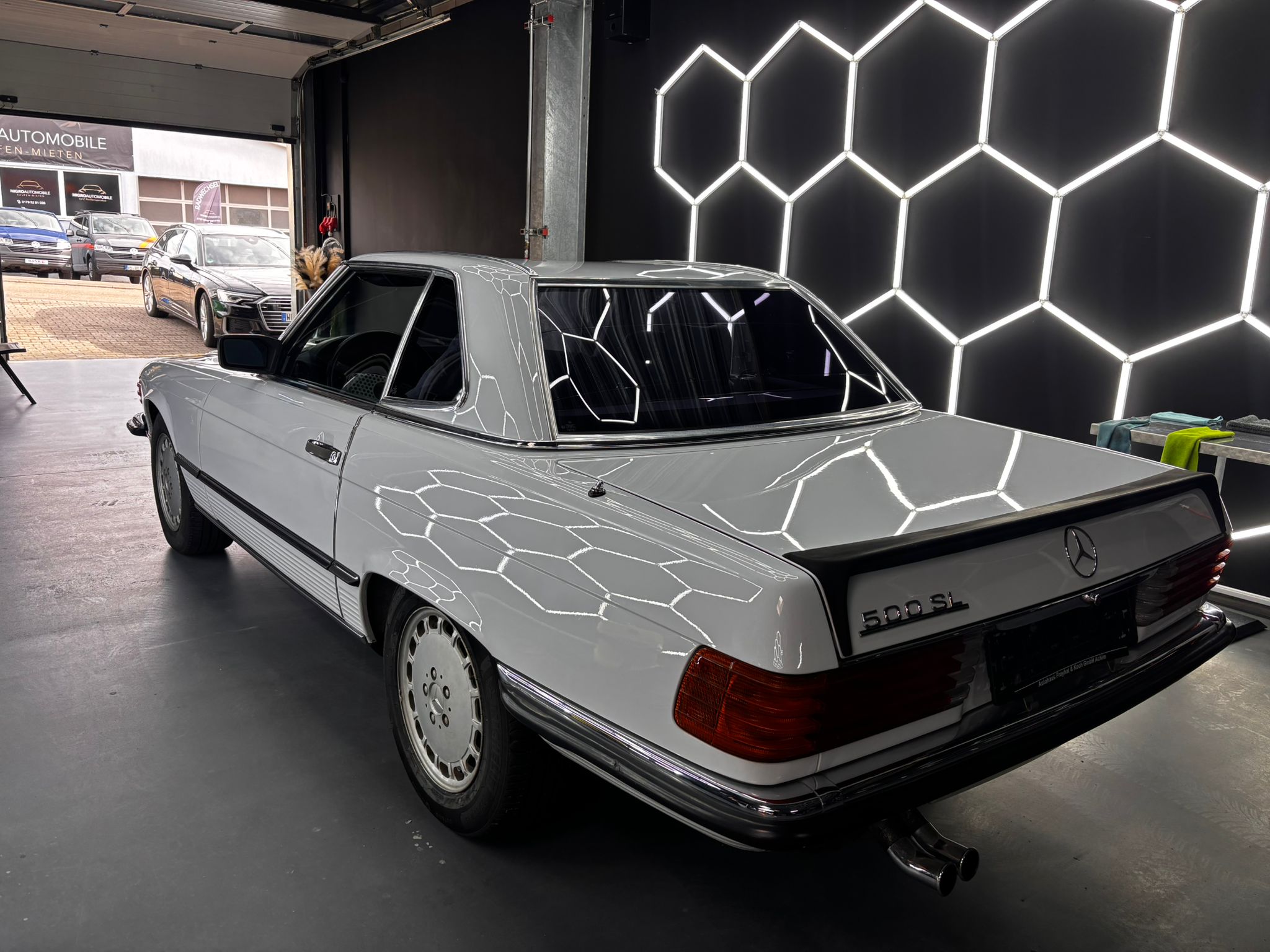 Mercedes-Benz SL 500 (R107) Deutsches Fahrzeug | H-Gutachten | neues Verdeck