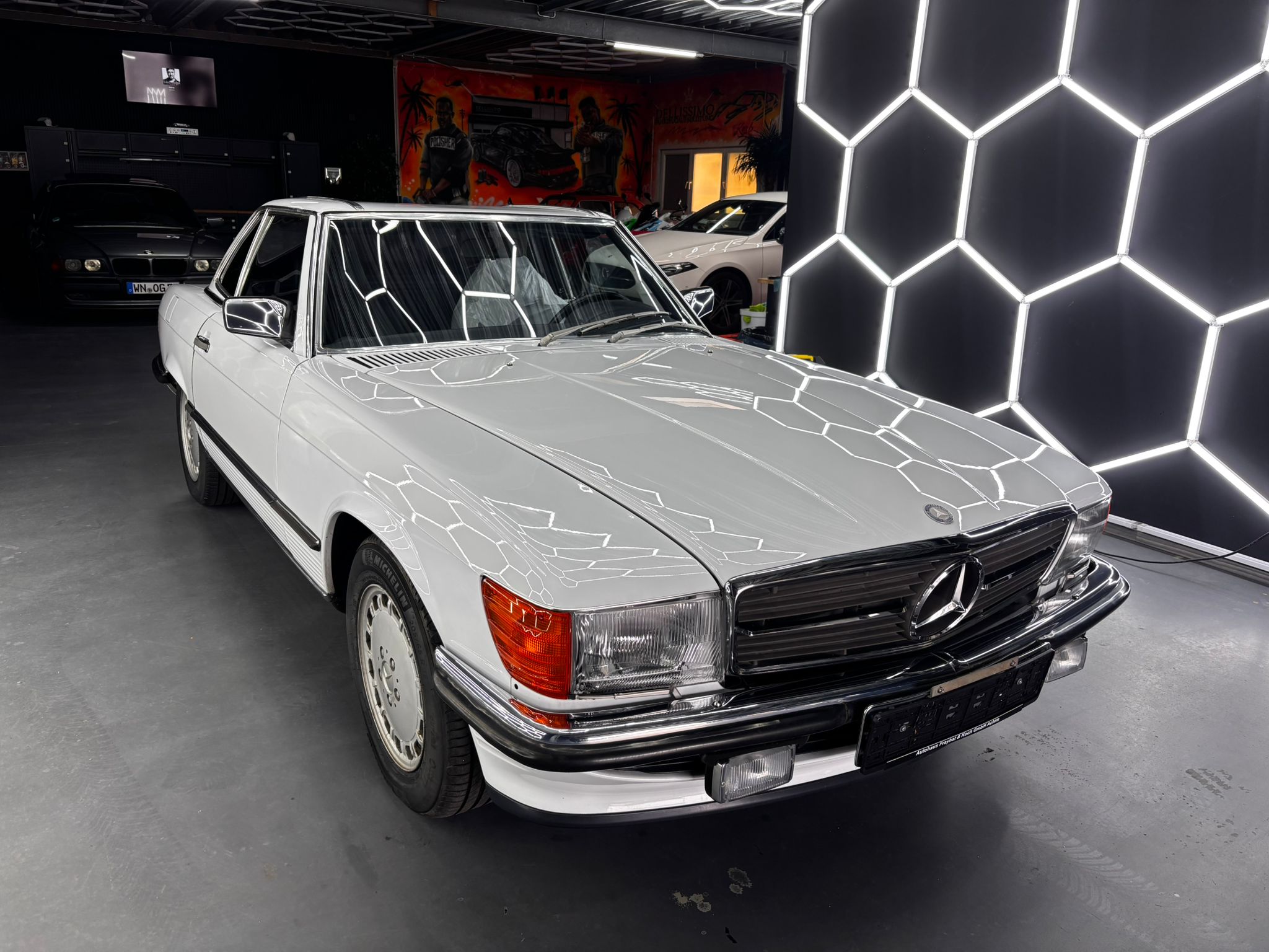 Mercedes-Benz SL 500 (R107) Deutsches Fahrzeug | H-Gutachten | neues Verdeck