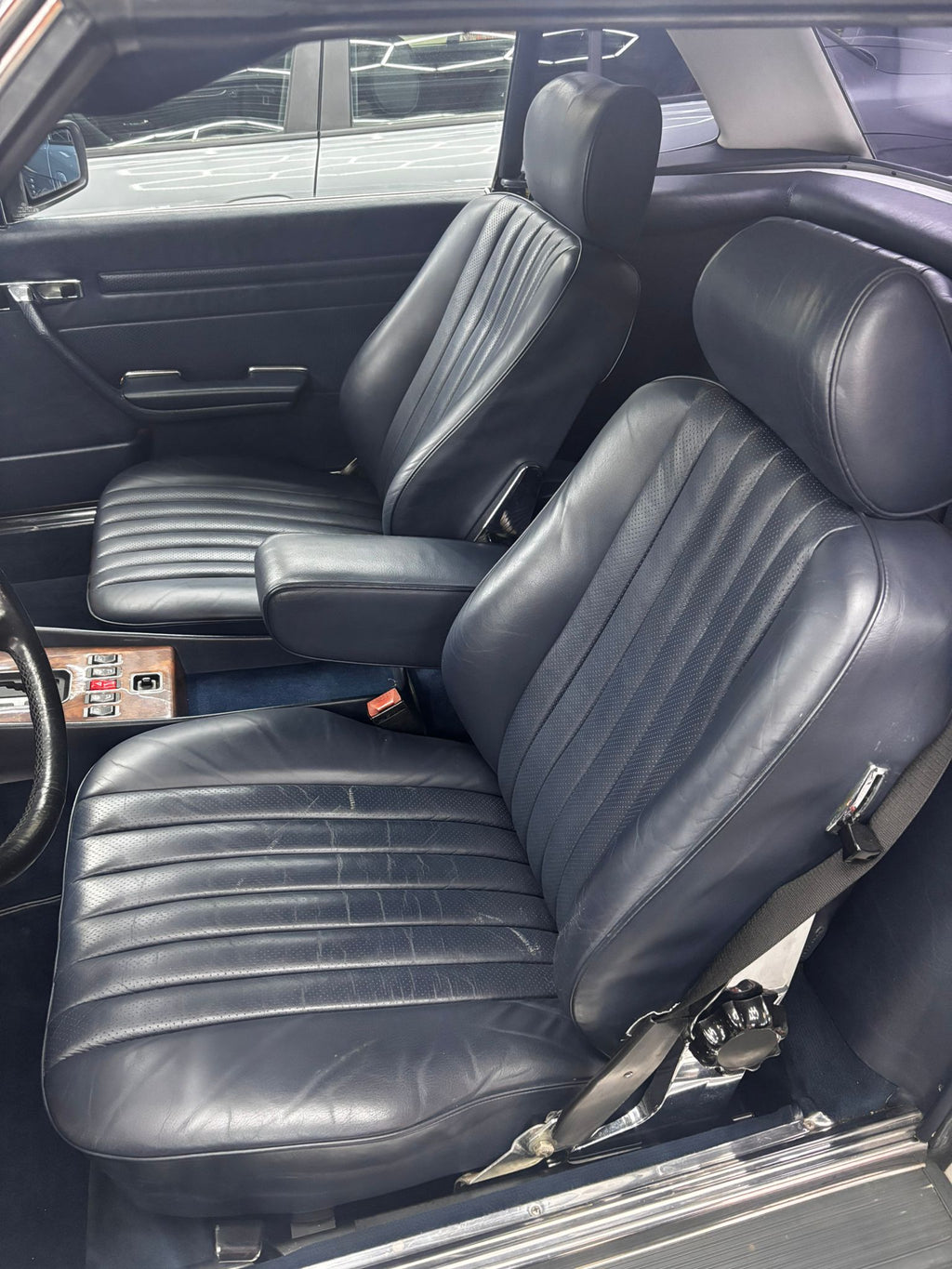 Mercedes-Benz SL 500 (R107) Deutsches Fahrzeug | H-Gutachten | neues Verdeck