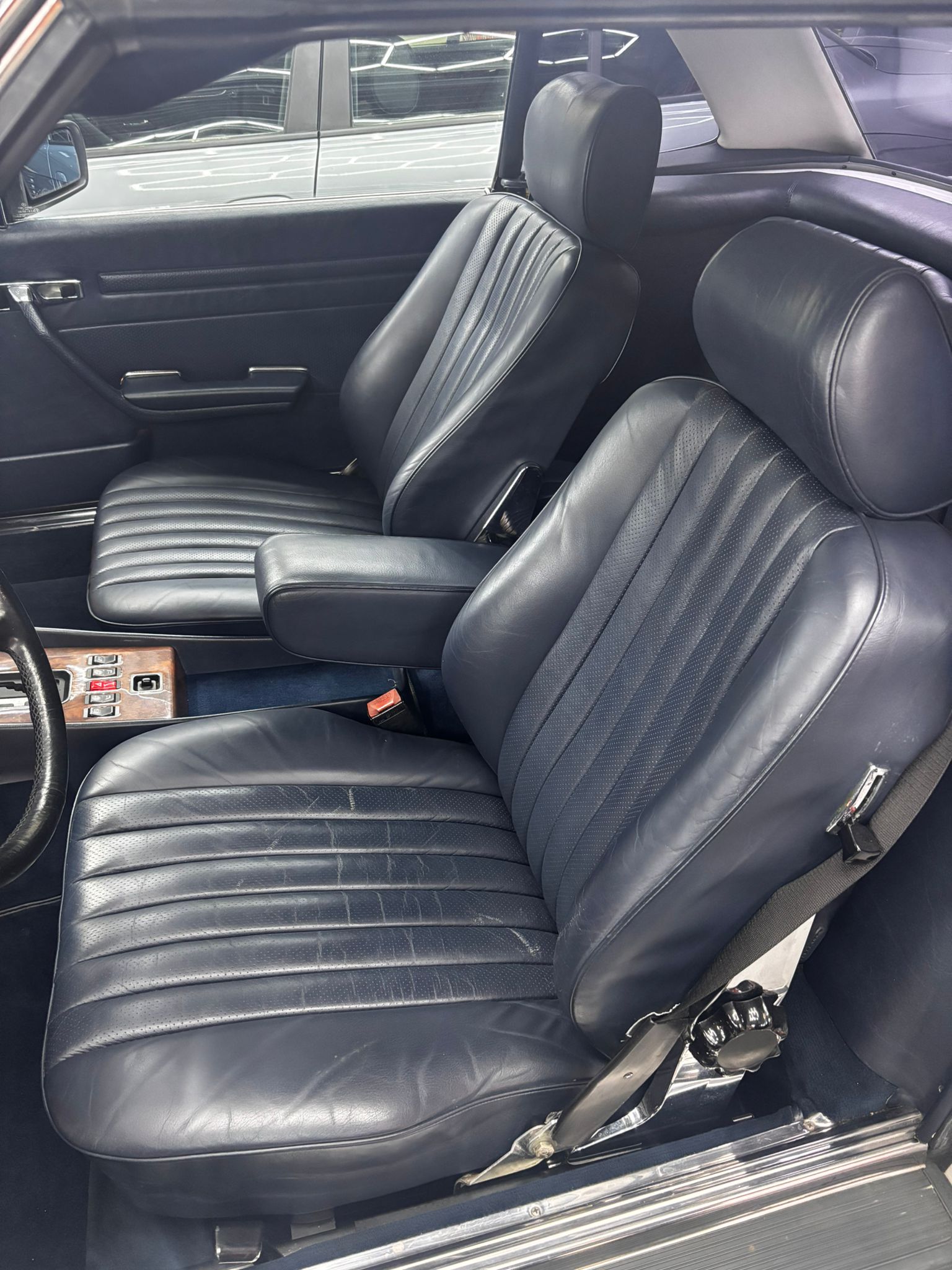 Mercedes-Benz SL 500 (R107) Deutsches Fahrzeug | H-Gutachten | neues Verdeck