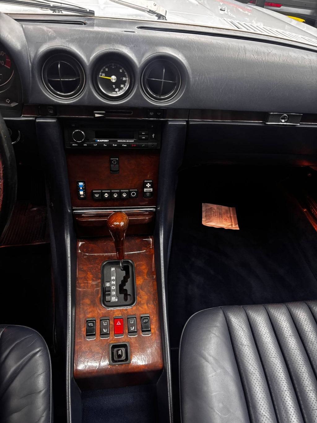 Mercedes-Benz SL 500 (R107) Deutsches Fahrzeug | H-Gutachten | neues Verdeck