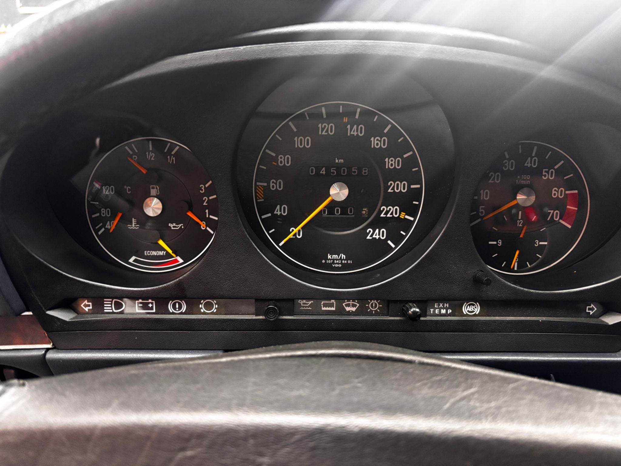 Mercedes-Benz SL 500 (R107) Deutsches Fahrzeug | H-Gutachten | neues Verdeck