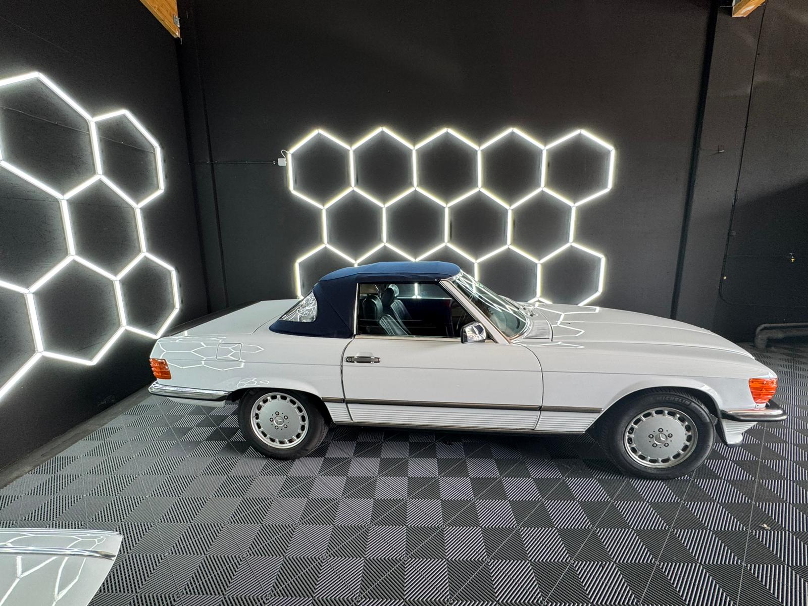 Mercedes-Benz SL 500 (R107) Deutsches Fahrzeug | H-Gutachten | neues Verdeck