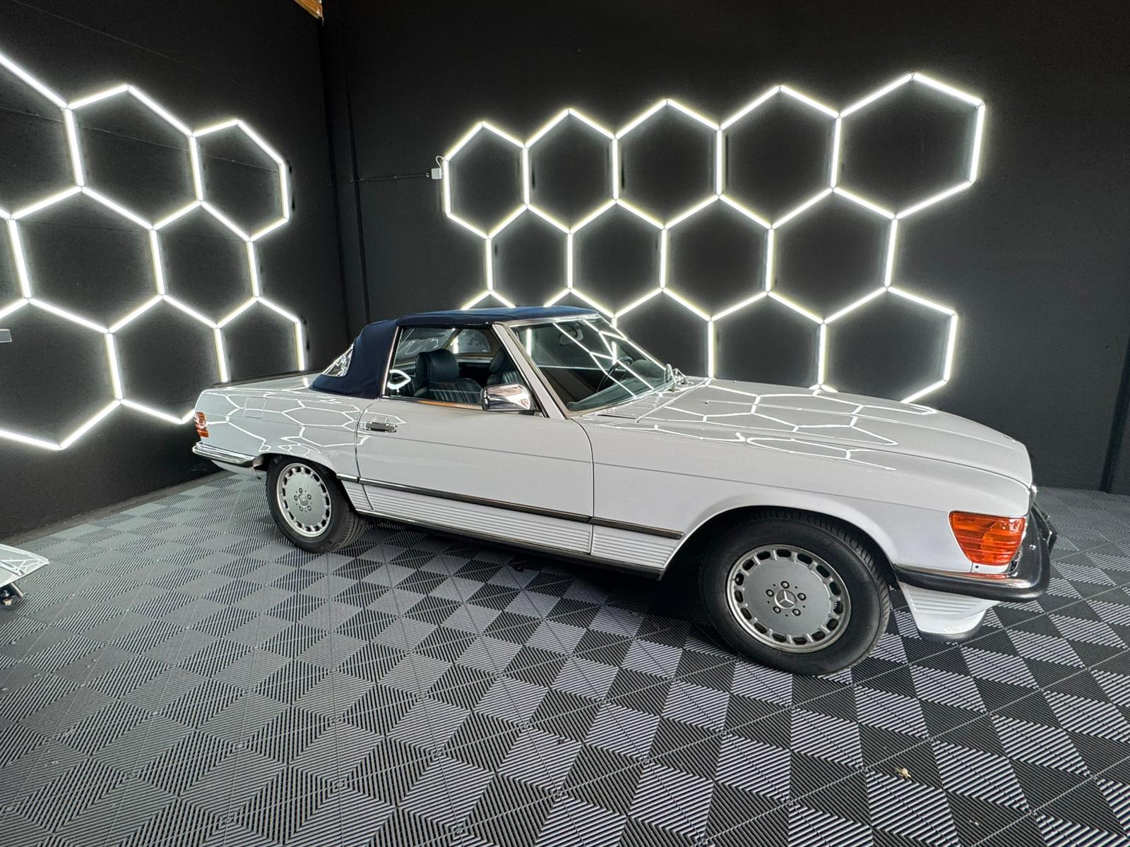 Mercedes-Benz SL 500 (R107) Deutsches Fahrzeug | H-Gutachten | neues Verdeck
